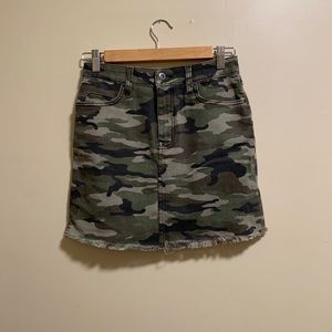 Carmar Denim camo skirt
